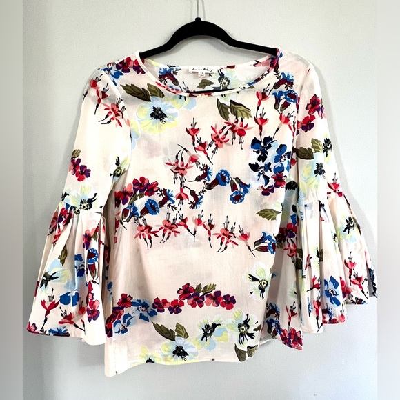 Jane & Delancey Boho Cream Floral 3/4 Bell Sleeve Blouse Size XS - Picture 12 of 13